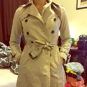 Banana republic petite xs trench coat !